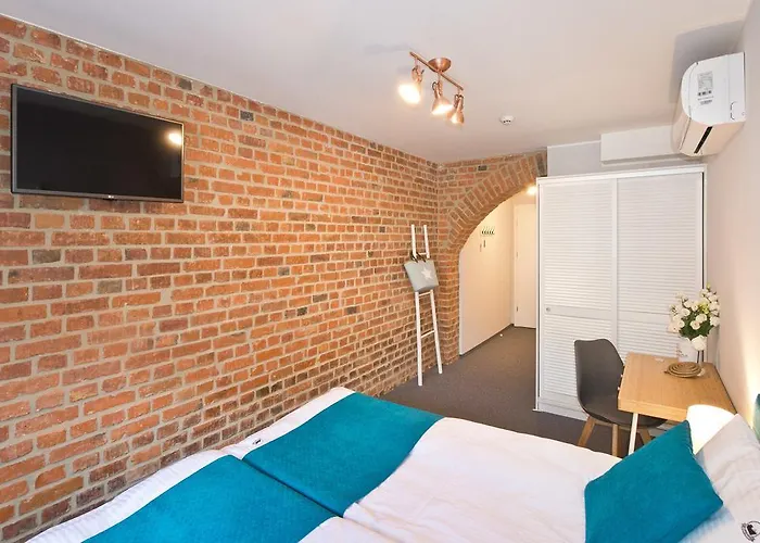 Navy Group - Port 홈스테이 *