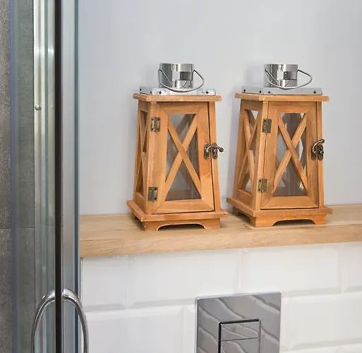 Navy Group - Port 홈스테이