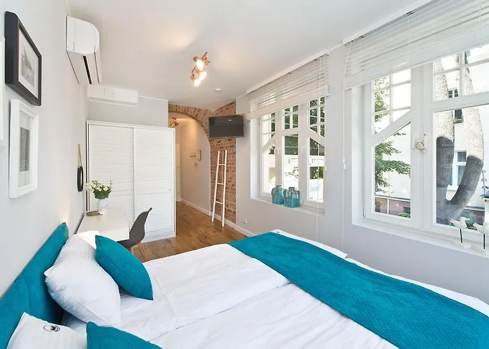 Navy Group - Port 홈스테이