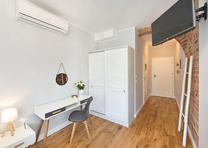 홈스테이 Navy Group - Port *