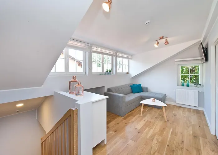 홈스테이 Navy Group - Port *